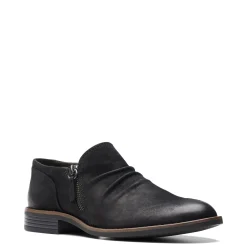 Women's Clarks, Camzin Pace Shootie