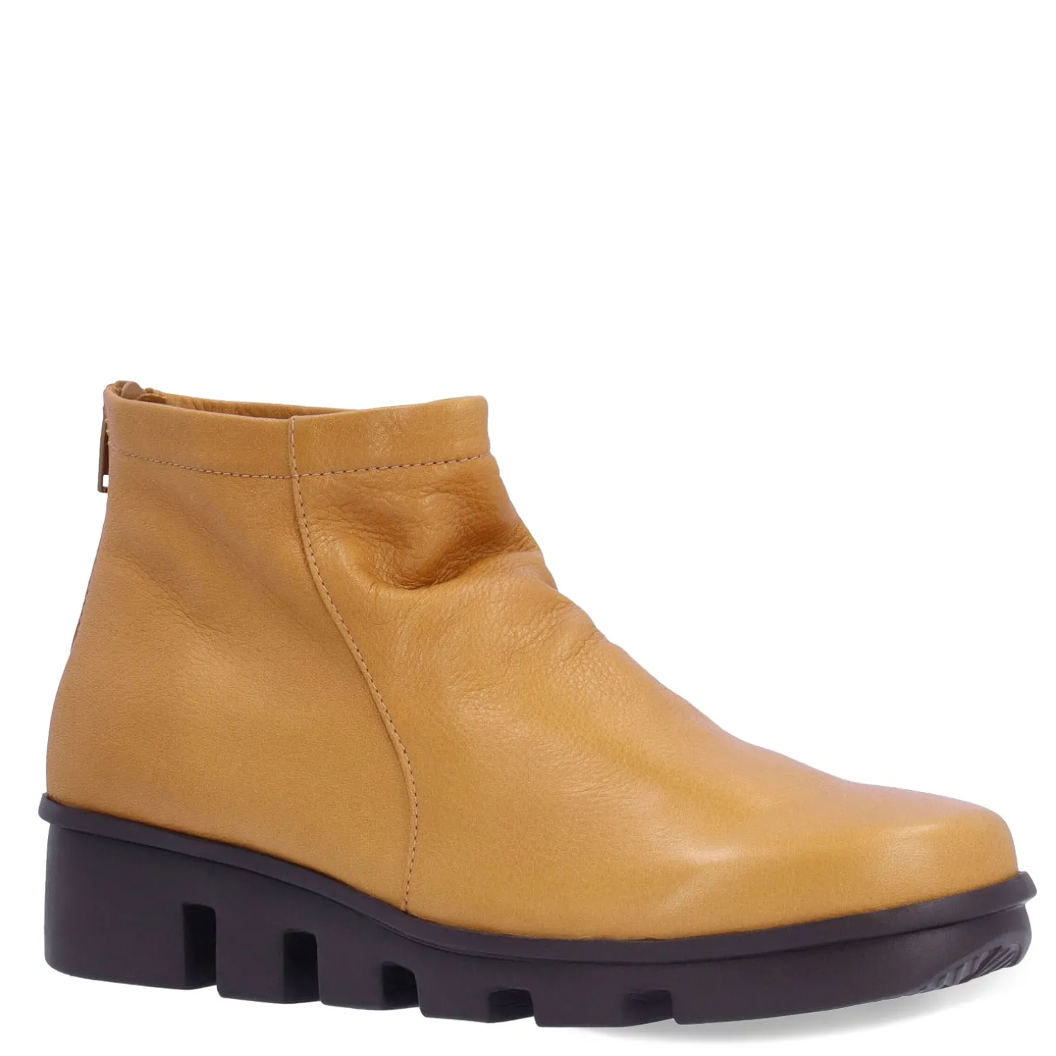 Women's L'Amour Des Pieds, Hadirat Boot